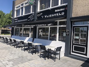 Café-Restaurant 't Vliegveld plaats foto